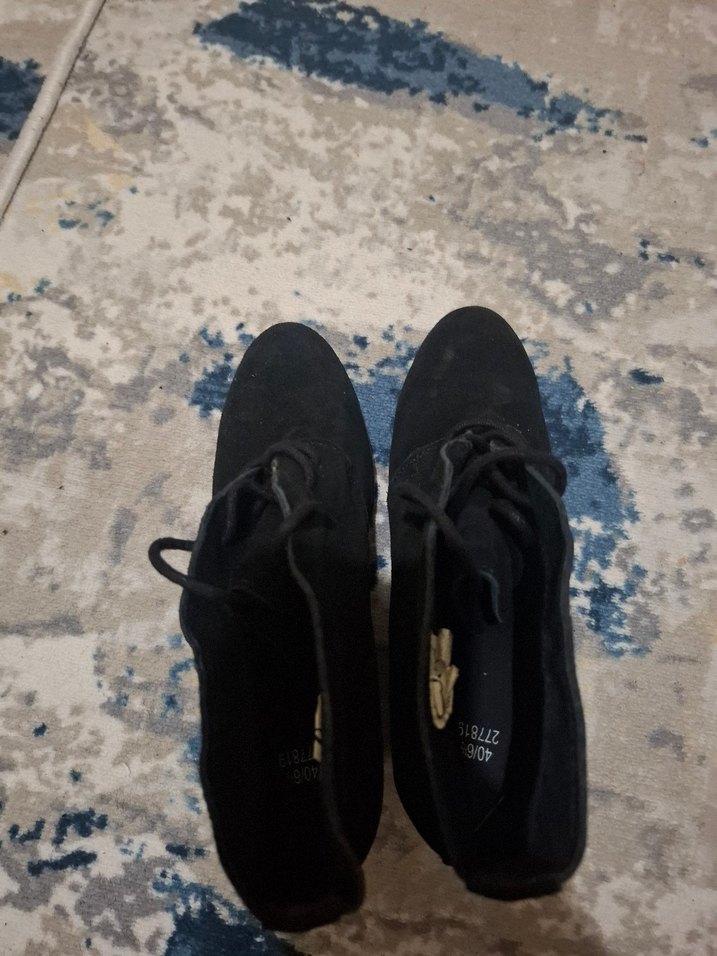 Siyah Süet Dolgu Topuklu Kadın Bot 40 Numara - Görsel 4