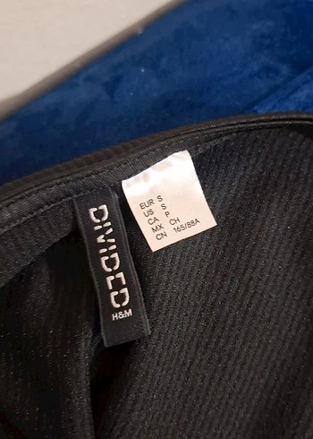 Siyah V Yaka Drapeli Mini Elbise - Görsel 4