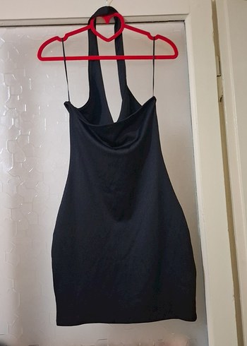 Siyah V Yaka Drapeli Mini Elbise - Görsel 3