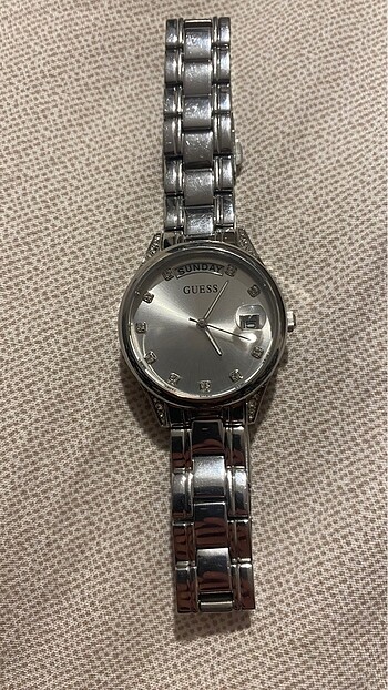 Guess saat