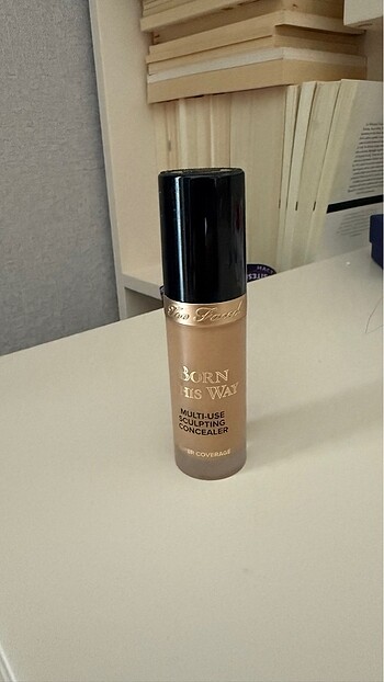 Too faced born this way kapatıcı