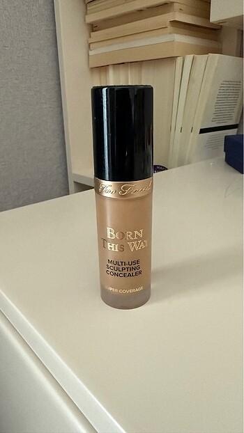  Beden Too faced born this way kapatıcı