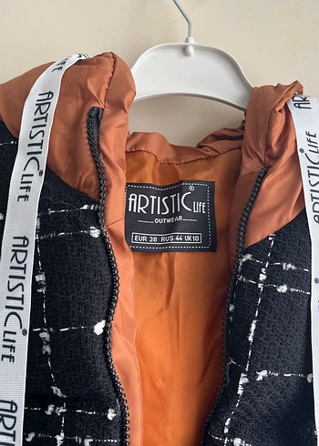 Kahverengi Ekoseli Kemerli Kısa Kadın Ceket - Görsel 3