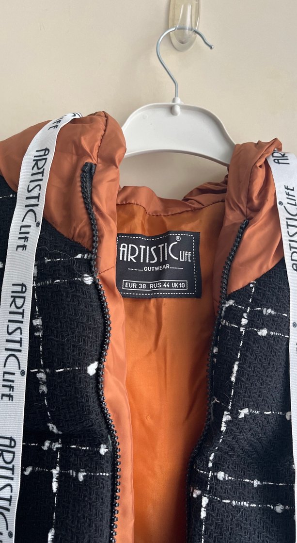 Kahverengi Ekoseli Kemerli Kısa Kadın Ceket - Görsel 3