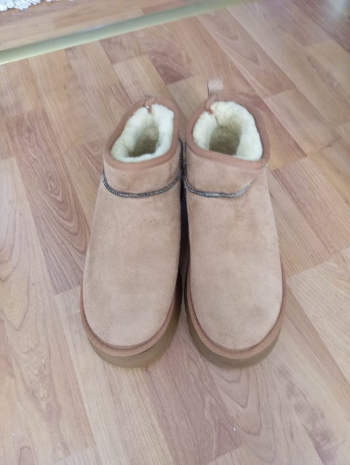 Bej ve Gri Süet Kadın Dolgu Topuk Bot - Görsel 3