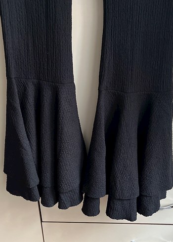 Kadın Siyah Pilili Midi İspanyol Paça Pantolon - Görsel 2