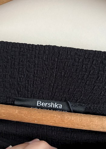 Kadın Siyah Pilili Midi İspanyol Paça Pantolon - Görsel 4