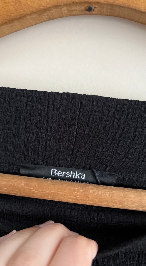 Kadın Siyah Pilili Midi İspanyol Paça Pantolon - Görsel 4