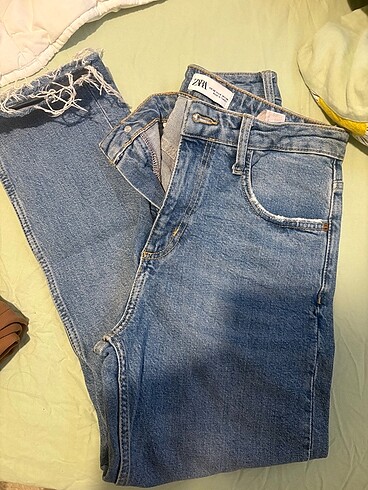 Zara mom jean