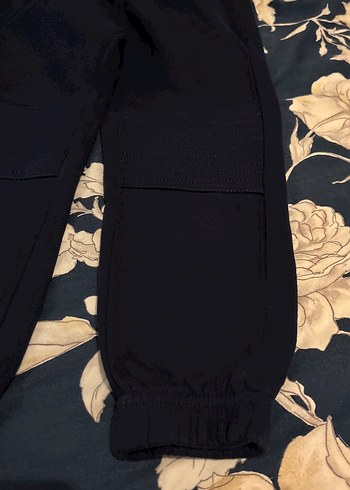 H&M Erkek Siyah Rahat Kesim Kemerli Eşofman
