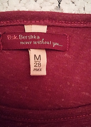 m Beden kırmızı Renk BERSHKA MARKA......................