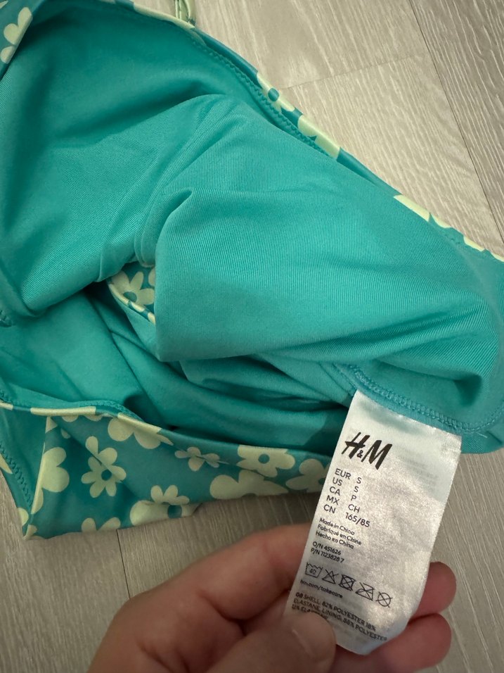 Çiçek desenli kadın mayo - Görsel 2