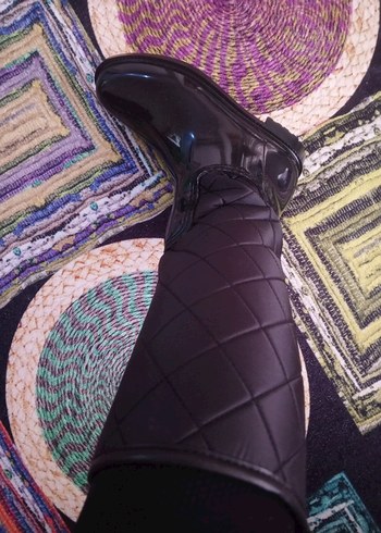 Siyah Kapitone Yağmur Çizmesi - Görsel 7