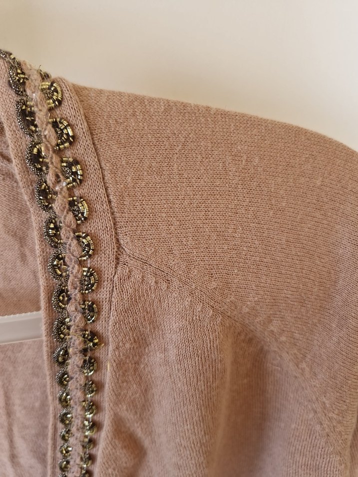 Nakışlı Bej Kadın Hırka - Görsel 3