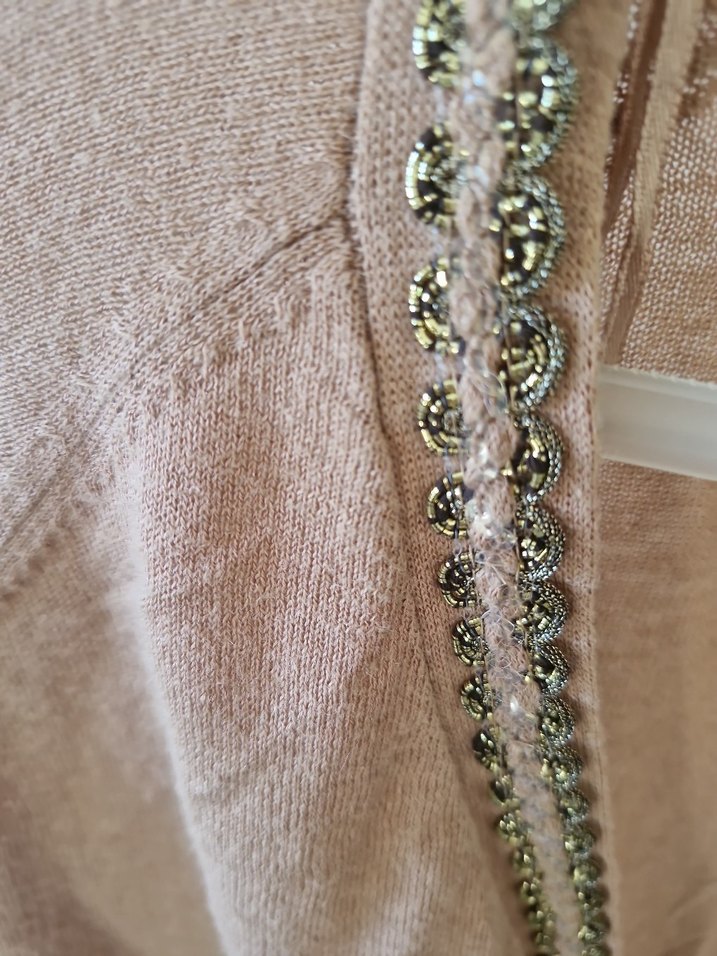 Nakışlı Bej Kadın Hırka - Görsel 4
