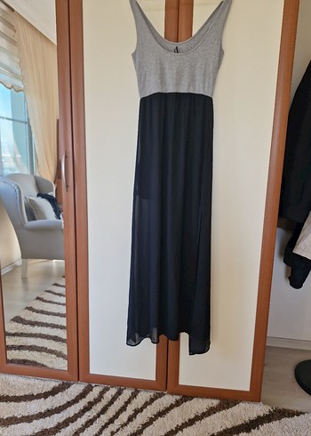 Gri Siyah Uzun Kolsuz şifon  Elbise - Görsel 2