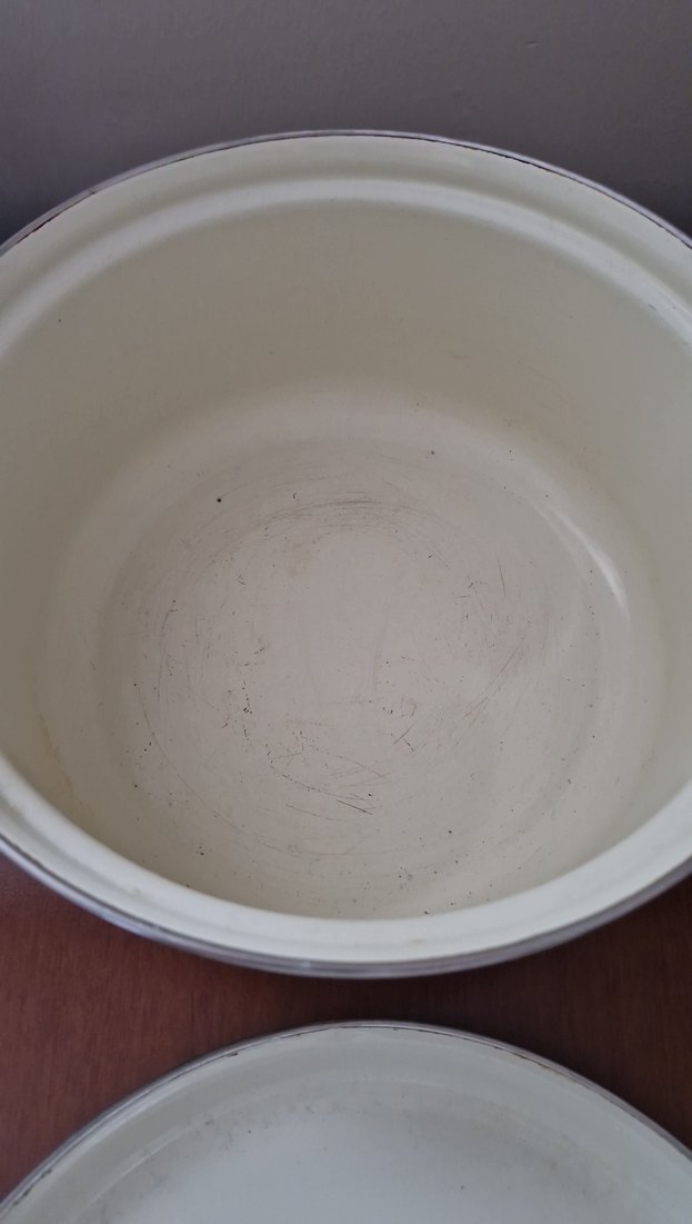 krem çiçek desenli kapaklı  emaye tencere - Görsel 2