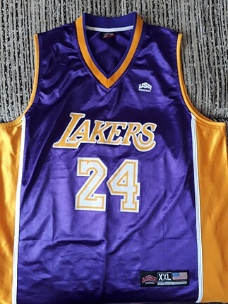 Kobe lakers forma