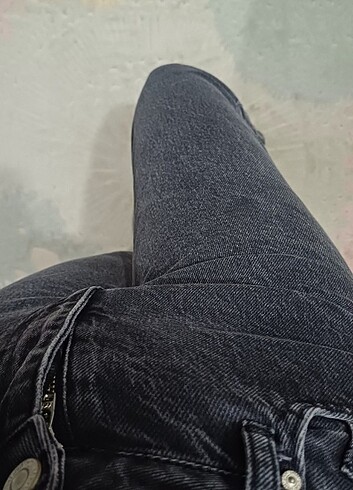 34 Beden siyah Renk siyah jean