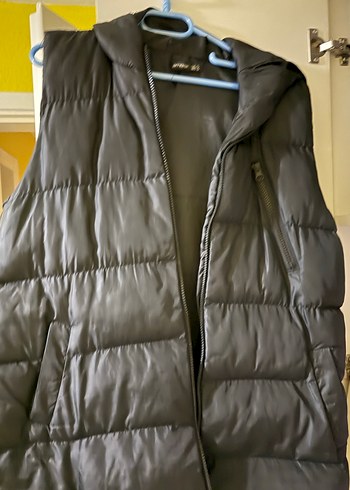 Siyah Fermuarlı Kadın Yelek - Görsel 2