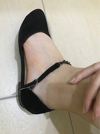 Zara Siyah babet