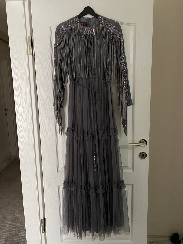 Gri tesettür Abiye Elbise - Görsel 2