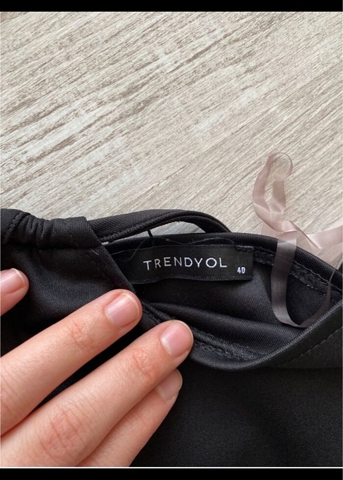 Kadın şık siyah tulum - Görsel 2