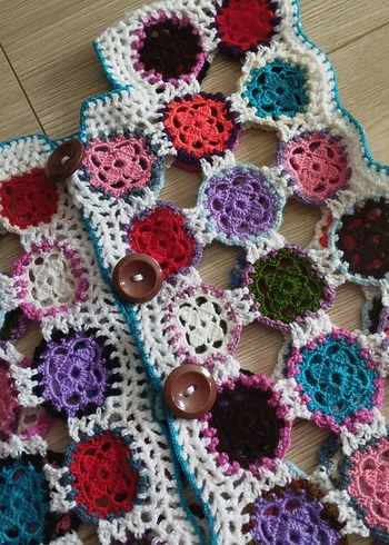 Renkli Puantiyeli Bohem Örgü Yelek - Görsel 3