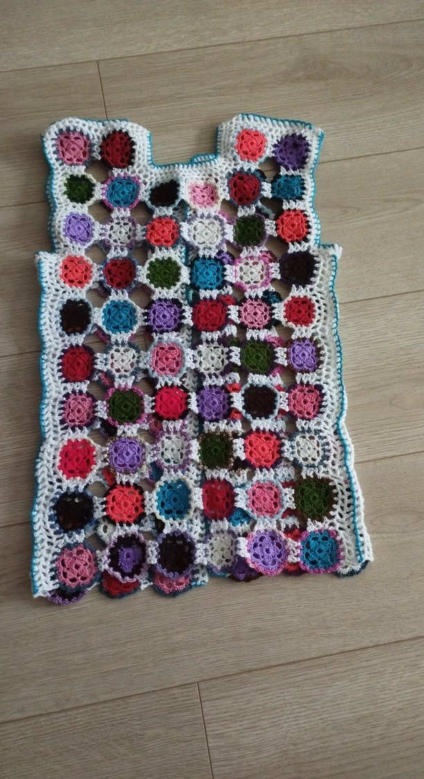 Renkli Puantiyeli Bohem Örgü Yelek - Görsel 5