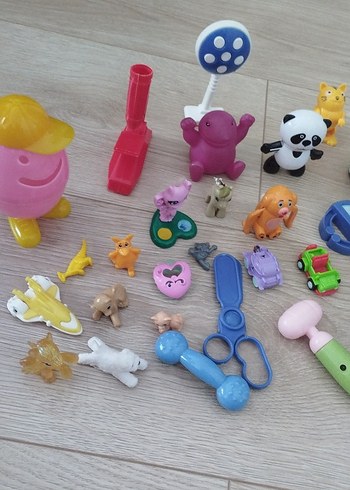 Renkli Mini Aksiyon Figürleri Seti - Görsel 6