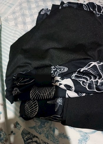 LC Waikiki Erkek Siyah Mini Baskılı Mayo Velcro