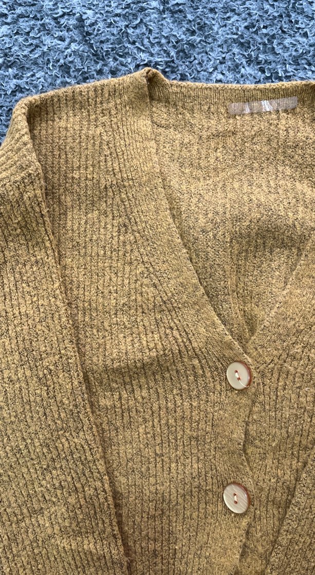 Kadın Kahverengi Düğmeli Triko Hırka - Görsel 2