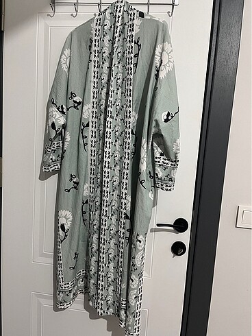 Zara Kimono