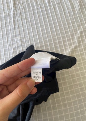 xs Beden siyah Renk Nike dri-fit göğüs pedli spor üst