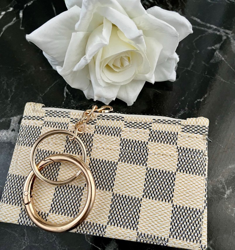 Altın Zincir Detaylı Parisian Anahtarlık - Görsel 2