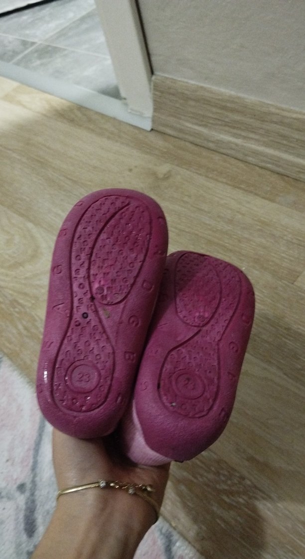 Kız Çocuk Pembe Nakışlı Sıcak Ev Terliği - Görsel 4