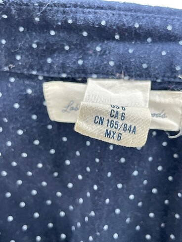 36 Beden çeşitli Renk H&M Gömlek %70 İndirimli.