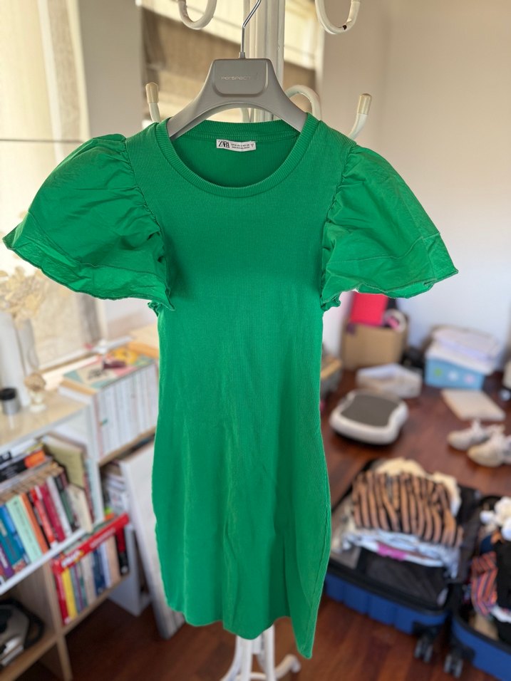 Yeşil Kısa Kollu Fırfırlı Midi Elbise - Görsel 2