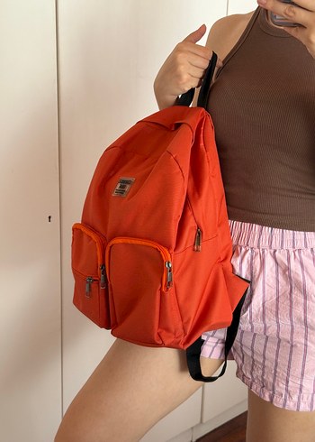 Diğer Turuncu Minimalist Sırt Çantası