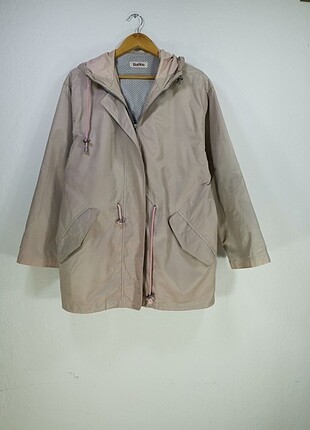 Trenchcoat