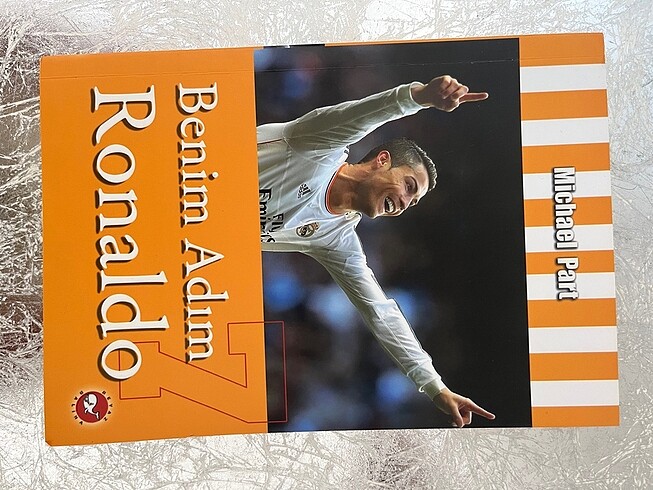 Benim adım ( Ronaldo, Messi vs) kitapları