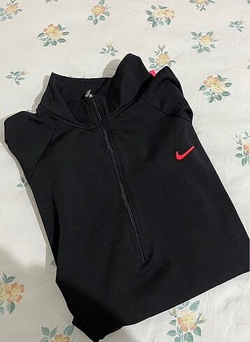 nike drı-fıt üst