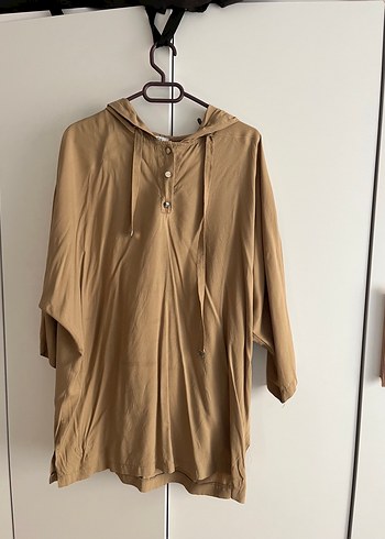 Zara Bej Salaş Bluz Düğmeli