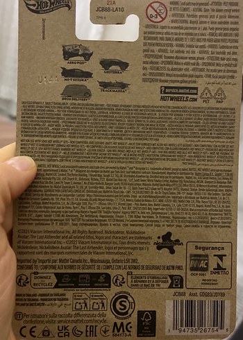 Avatar The Last Airbender Altın Oyuncak Araba - Görsel 3