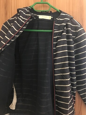 Mango erkek çocuk yağmurluk - Görsel 7