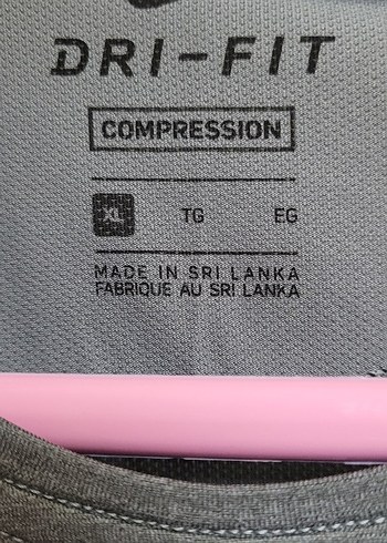 Nike dri fit erkek antrenman üstü - Görsel 4