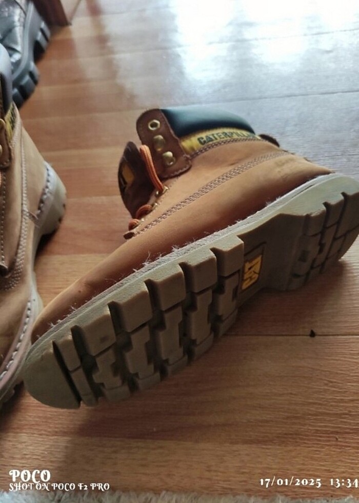 Cat orijinal kadın bot - Görsel 2