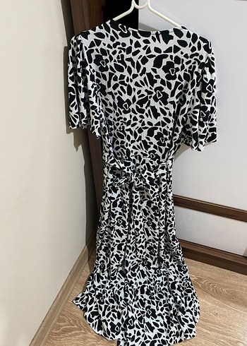 38 Beden çeşitli Renk Olalook Marka Zebra Desenli Uzun Elbise
