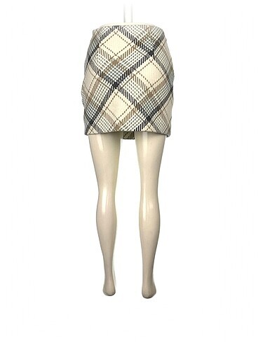34 Beden H&M Mini Etek %70 İndirimli.