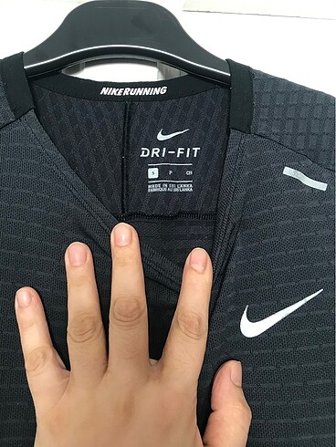 Yeni Nike tişört